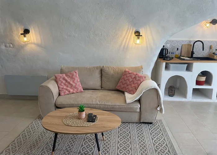Logement Troglodyte Tout Confort 42 Min Tgv Paris
